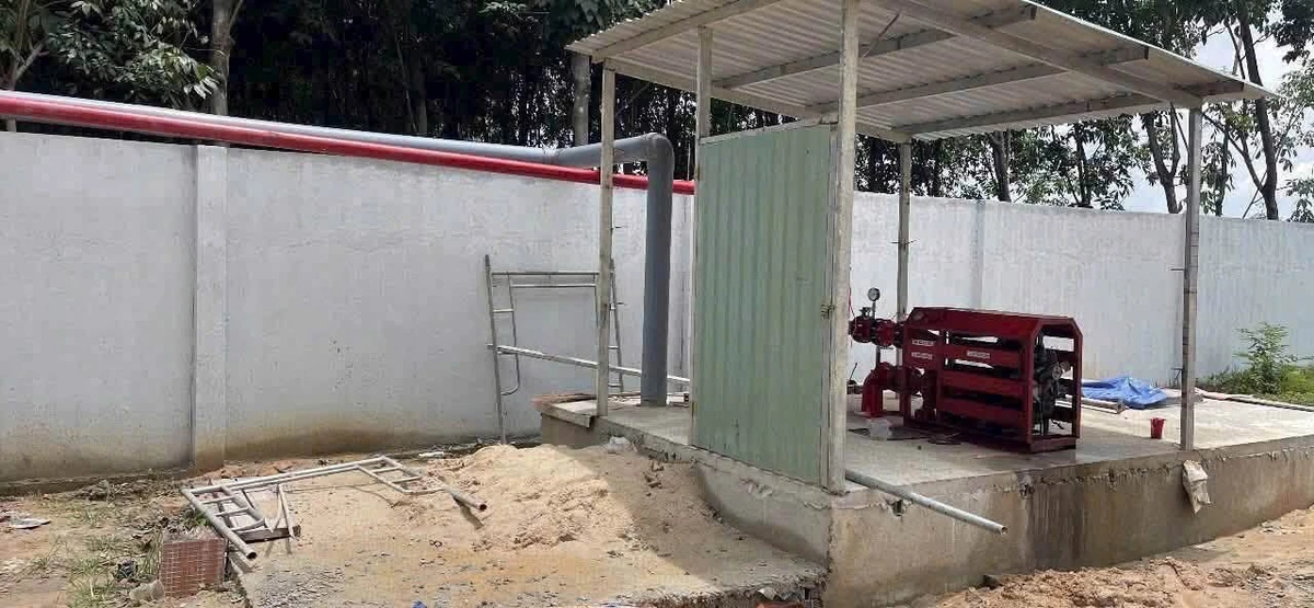 Bán nhà xưởng 2500m2 và văn phòng 90m2 tại Bến Cát, Bình Dương - 18 tỷ - Ảnh 1