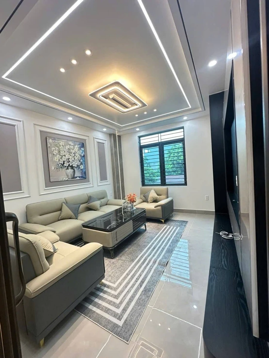 Bán nhà 3 tầng 100m², 3PN 3WC, Bùi Xuân Hổ - 2 tỷ - Ảnh thu nhỏ 2