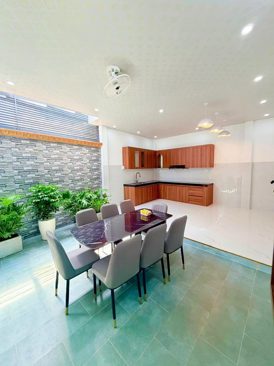 Bán biệt thự mặt tiền 10x30m Chánh Hiệp, TP.HCM 4,75 tỷ - Ảnh thu nhỏ 5