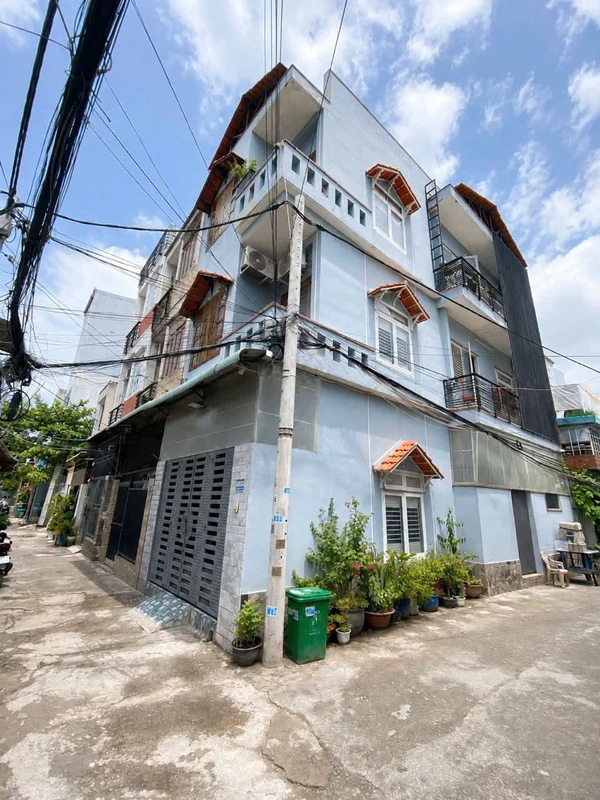 Bán nhà góc 3 tầng HXH đường Số 4, Trường Thọ, Thủ Đức, 60m², 5,7 tỷ