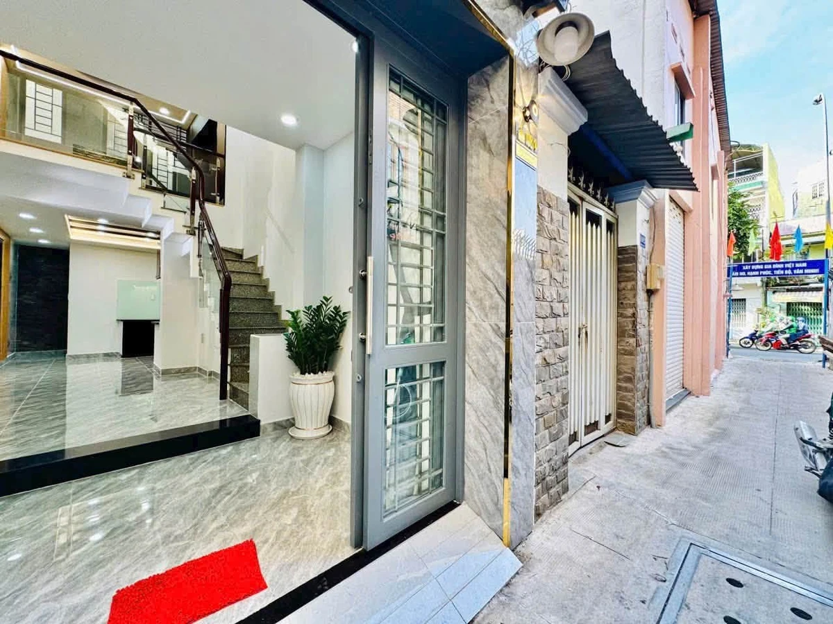 Bán nhà phố 140m² 3 phòng ngủ, Thích Quảng Đức, Quận 3 - Ảnh thu nhỏ 5