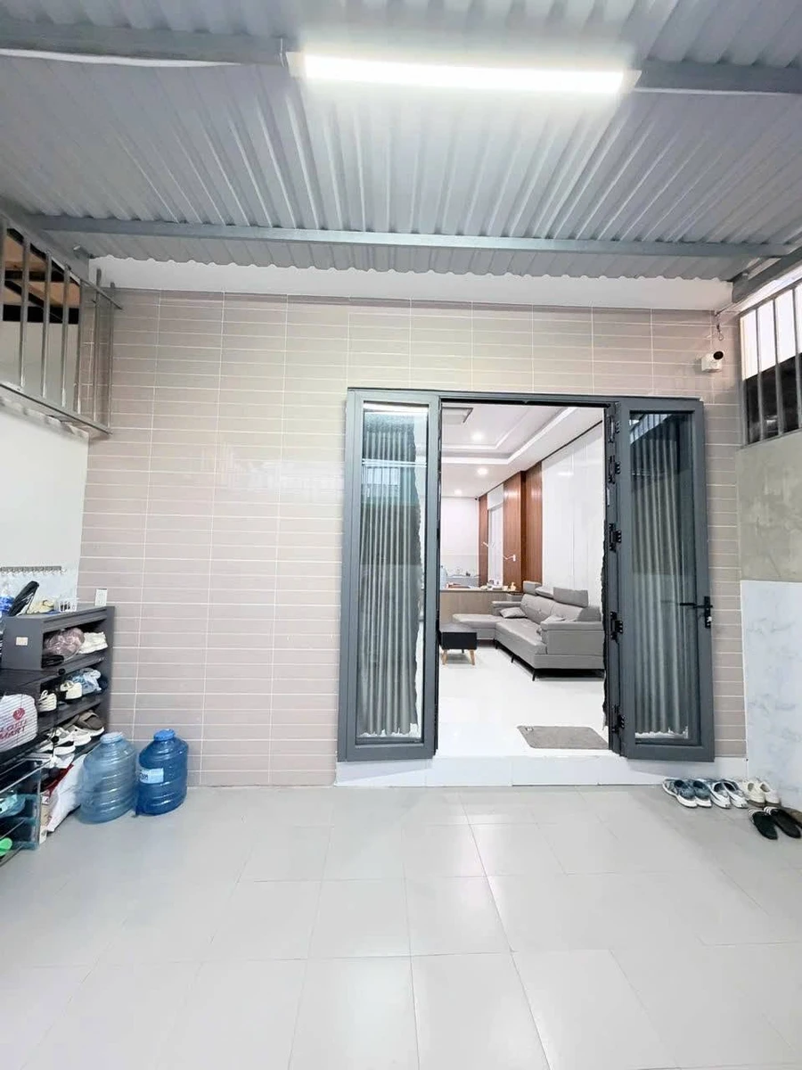 Bán nhà lầu Phan Thiết 92m² 3 phòng ngủ 2,4 tỷ - Ảnh thu nhỏ 2