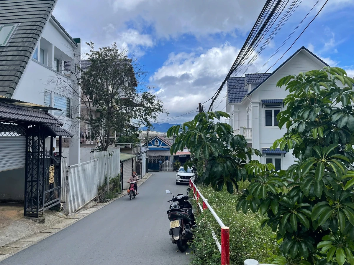Bán đất 500m² mặt tiền 21m Lữ Gia Đà Lạt 11,5 tỷ - Ảnh thu nhỏ 2