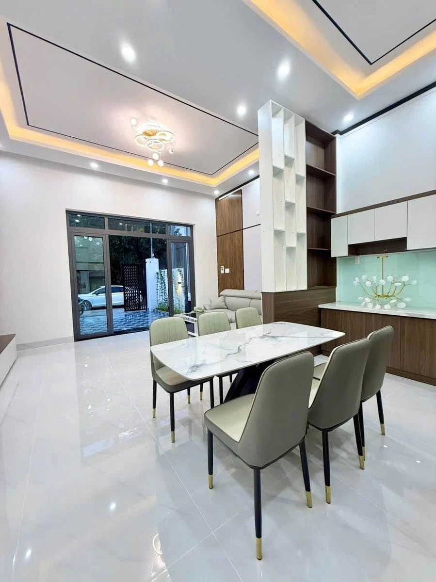 Nhà bán Bình Lộc 100m², 1,35 tỷ - Ảnh 1