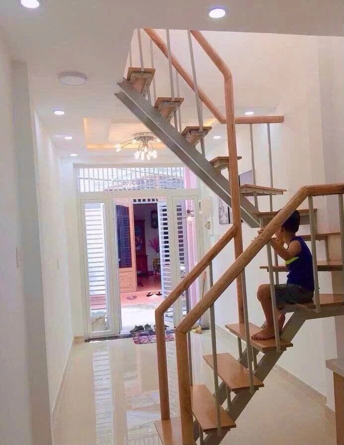 Bán nhà 2 tầng 21m2 Trường Thọ Thủ Đức 2.5 tỷ - Ảnh thu nhỏ 2