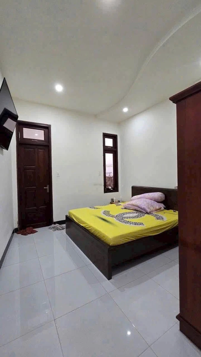 Nhà lầu 2 mặt tiền kinh doanh 99,5m2 Phan Thiết 5.6 tỷ - Ảnh thu nhỏ 4