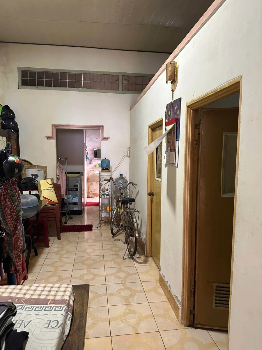 Bán nhà cấp 4 3 phòng ngủ 100m2 Bùi Thị Xuân - Ảnh thu nhỏ 2