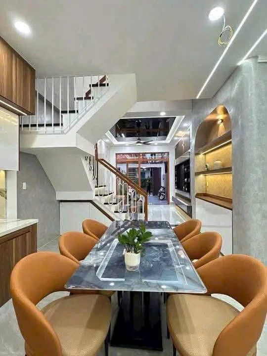 Bán nhà 3 phòng ngủ 180m² chỉ trên 4 tỷ tại Đồng Nai - Ảnh 1
