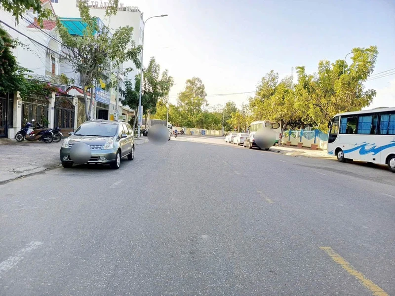 Bán lô đất mặt tiền Phạm Hùng 200m2 Phan Thiết