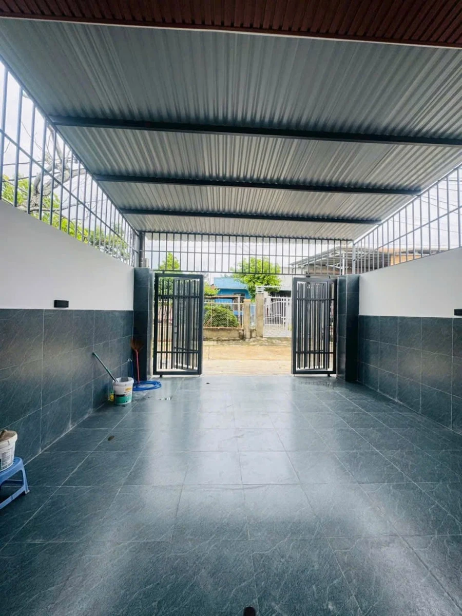 Bán nhà phố mới 110m2 3PN Cao Thành Buôn Ma Thuột 2.55 tỷ - Ảnh thu nhỏ 4