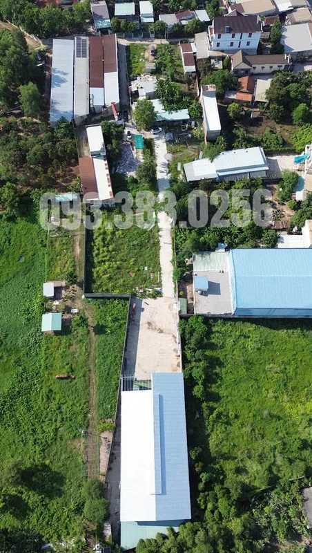 Bán đất 4.300m² có 300m² thổ cư sát cổng KCN Mỹ Phước 3, Bình Dương giá 17 tỷ