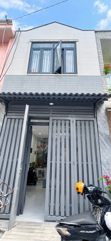 Bán nhà 2 tầng 45m2 hẻm xe hơi Phường 8, Gò Vấp giá 3,65 tỷ