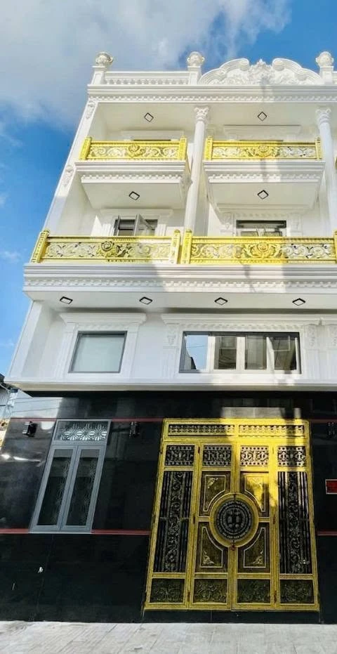 Bán biệt thự mặt tiền Lê Văn Quới, Bình Tân, 73m2, 1 trệt 4 lầu, 7PN, giá 10,5 tỷ - Ảnh thu nhỏ 2
