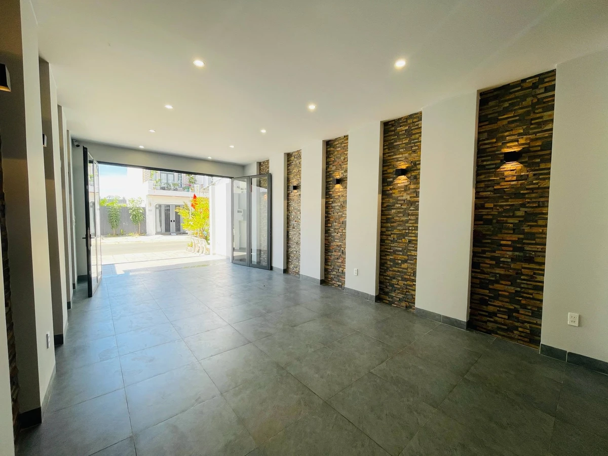 Bán nhà 2 lầu 5PN 96.75m² Rạch Giá 3.59 tỷ - Ảnh thu nhỏ 5