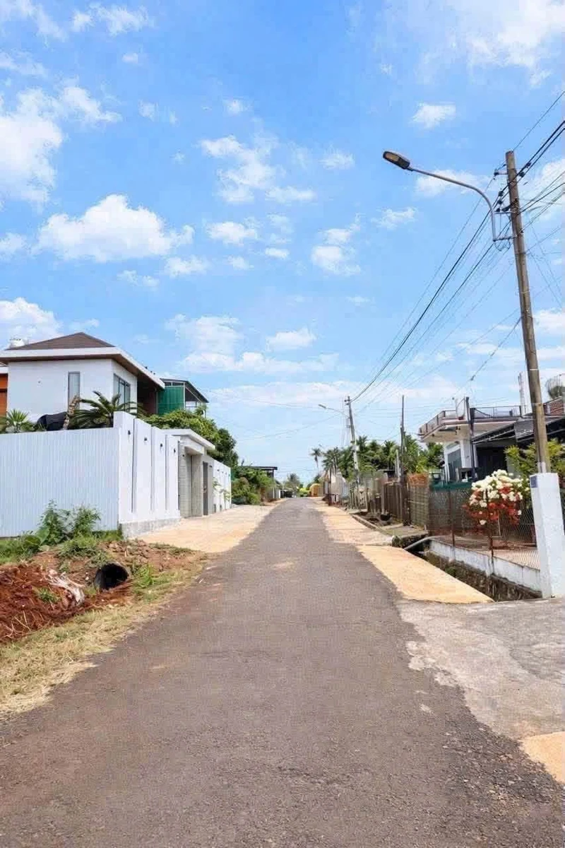 Bán lô đất thổ cư 5x22m đường G Cưebur, Buôn Ma Thuột, giá 2,65 tỷ - Ảnh thu nhỏ 2