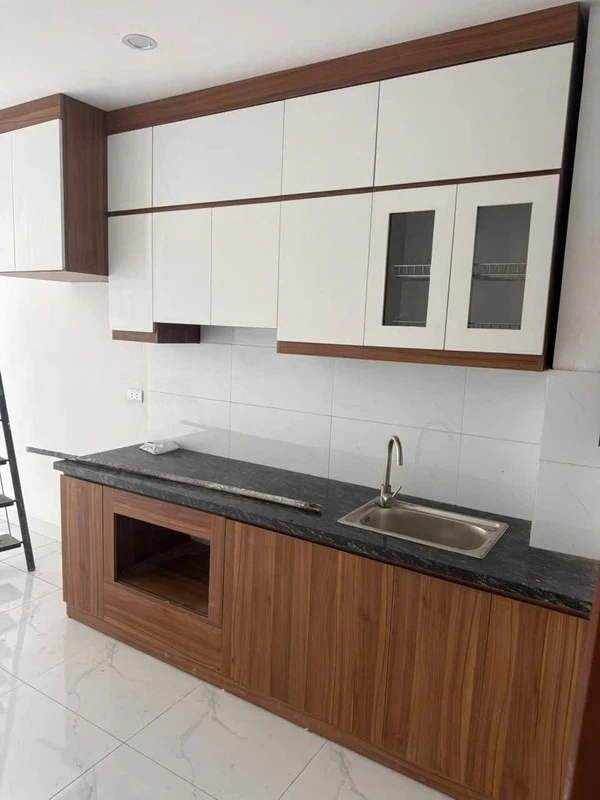 Cho thuê nhà 4 tầng 33m² 3 phòng ngủ Tả Thanh Oai 6 triệu/tháng