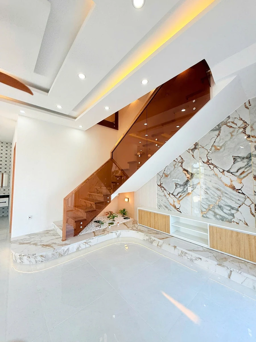 Bán nhà mặt tiền Mương Tháo Diễn Phú 177m² 3PN 2,2 tỷ - Ảnh thu nhỏ 5