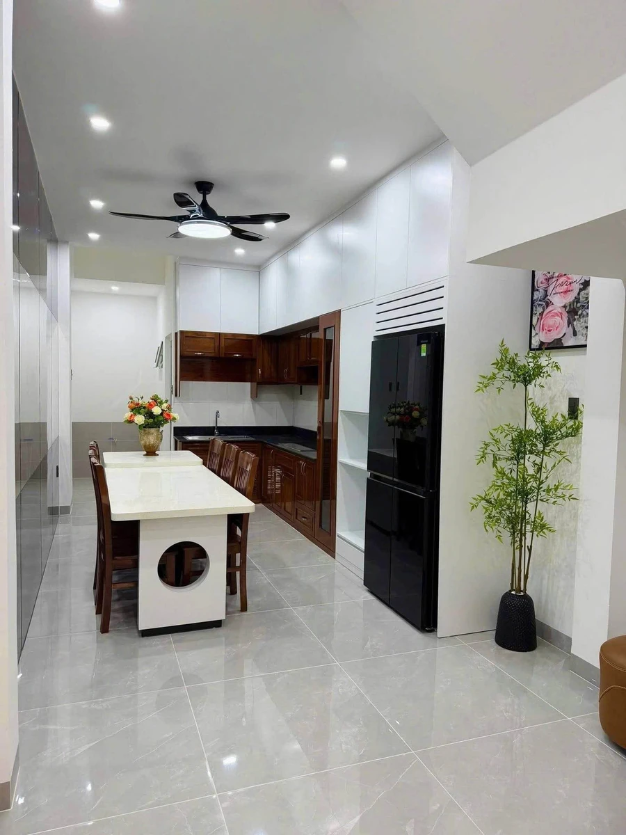 Bán nhà 3 phòng 71m2 mặt tiền Hàn Mạc Tử Vũng Tàu 10.8 tỷ - Ảnh thu nhỏ 5