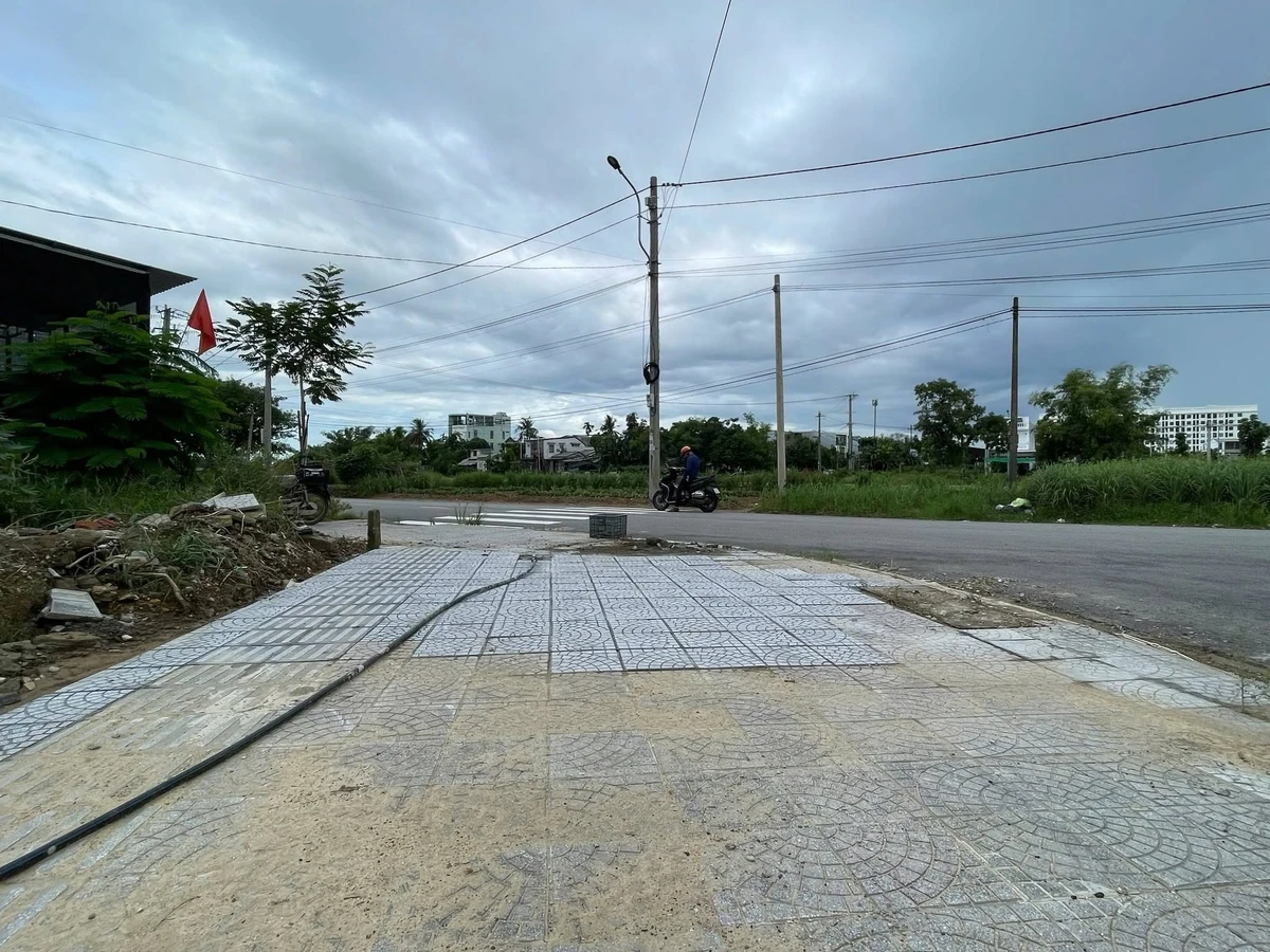 Bán lô đất góc 2 mặt tiền 215m² Nguyễn Cửu Vân Huế - Ảnh thu nhỏ 4