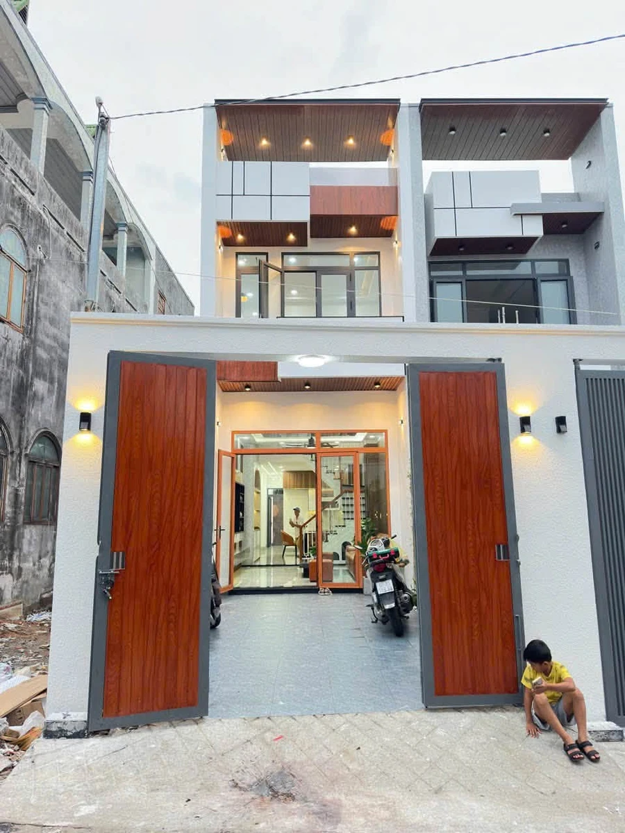 Bán nhà phố liền kề 4x25m, 3 phòng ngủ, gần chợ Phúc Lâm, Long Bình, Đồng Nai - Ảnh thu nhỏ 2
