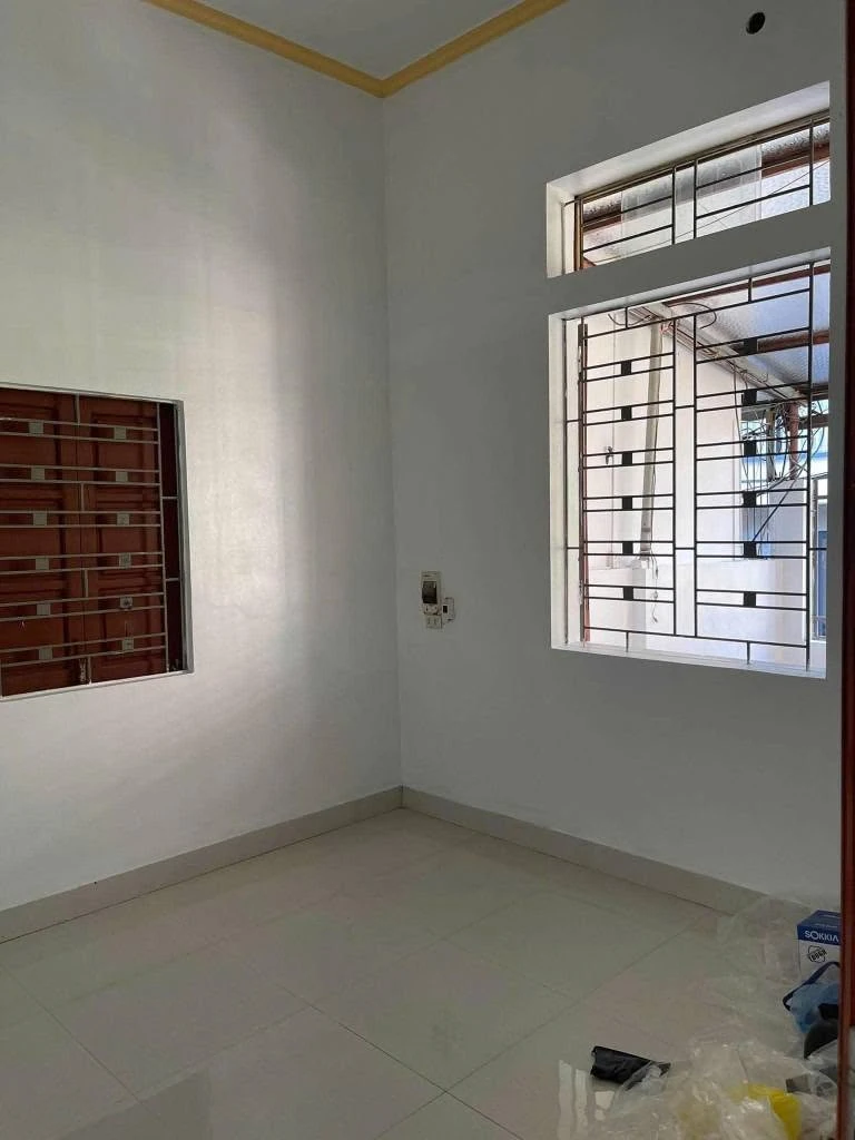 Bán nhà mặt tiền Lý Đạo Thành, Tân Bình, 135m², 1.7 tỷ - Ảnh thu nhỏ 5