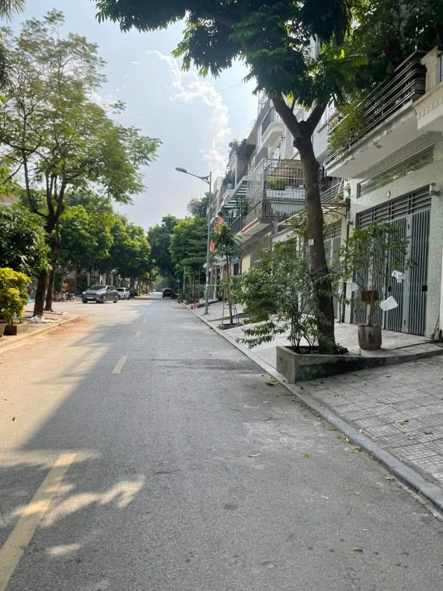 Bán nhà 5 tầng 90 m2 mặt tiền 4,5 m Tân Phú, 17 tỷ - Ảnh thu nhỏ 2