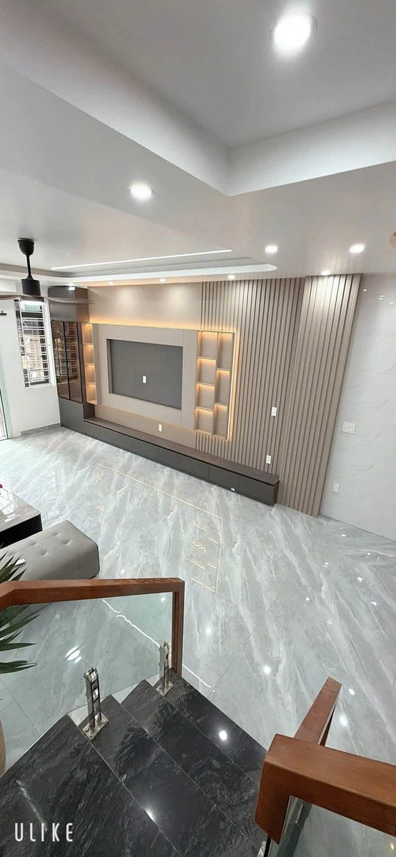Bán nhà ngõ thông 54m² 4 tầng mặt tiền Tôn Đức Thắng, Quận 1 - Ảnh 1