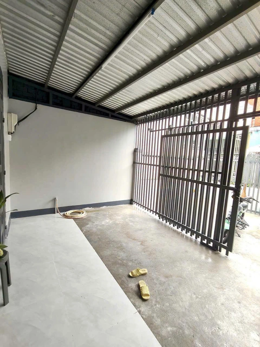 Bán nhà hẻm 85m² 1 tỷ 9 Rạch Giá Quang Trung - Ảnh thu nhỏ 3