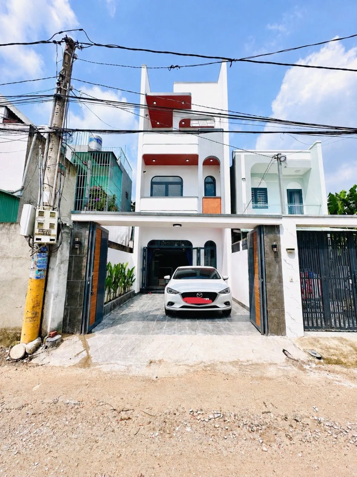 Bán nhà 3 PN 180m2 Phú Mỹ, Thủ Dầu Một, Bình Dương - Ảnh 1