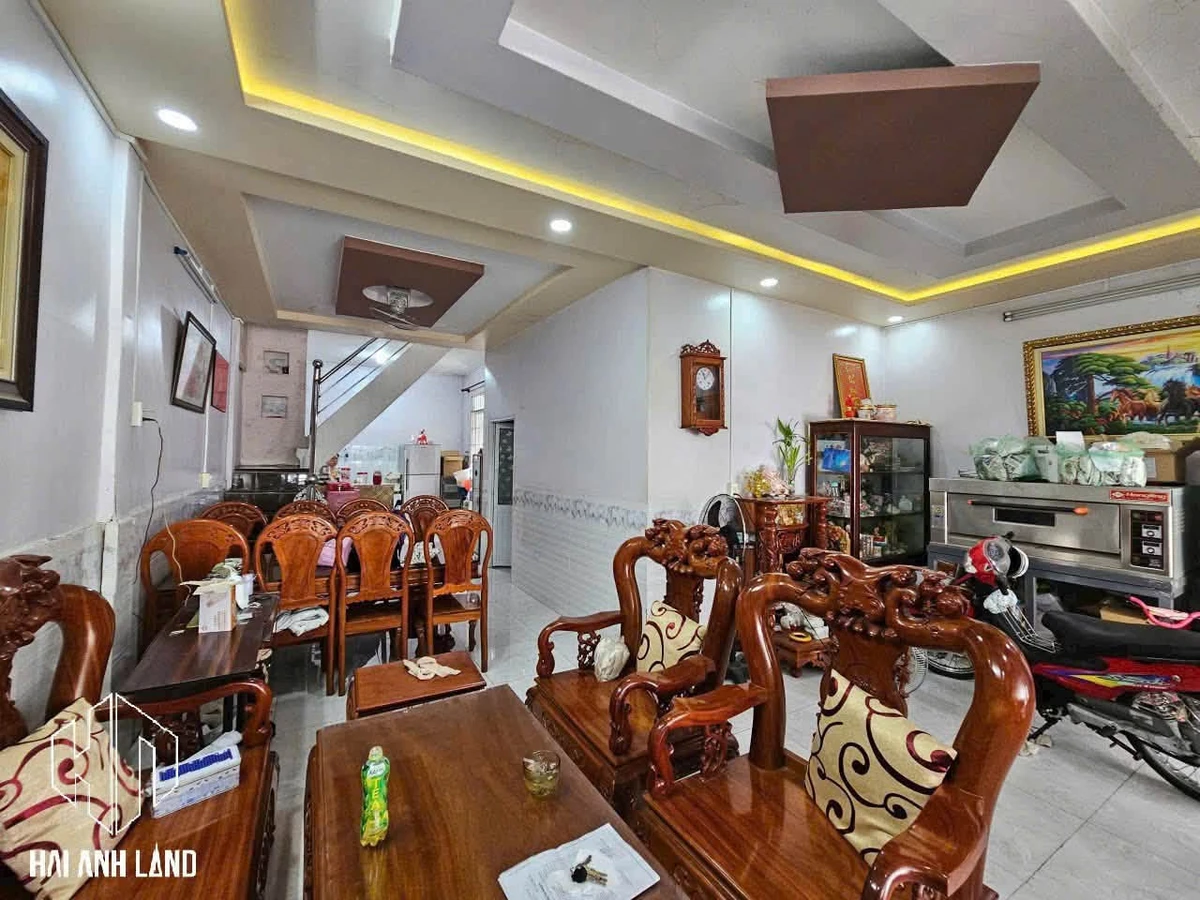 Bán nhà mặt tiền Nguyễn Huỳnh Đức 111.6m2 2PN Quận 1 - Ảnh thu nhỏ 2