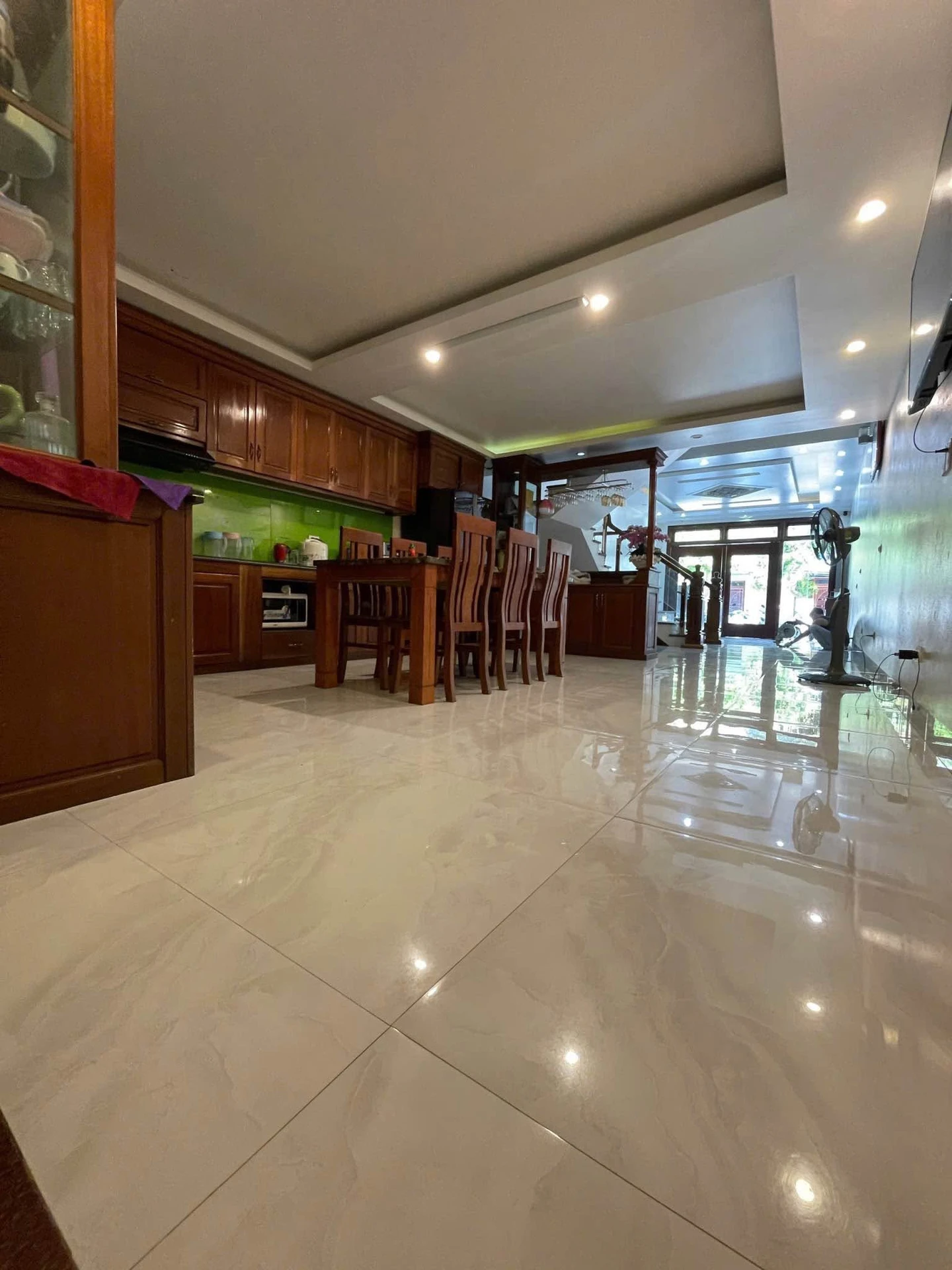 Bán nhà 4,5 tầng 90m² mặt tiền 5m giá 7,5 tỷ - Ảnh 1