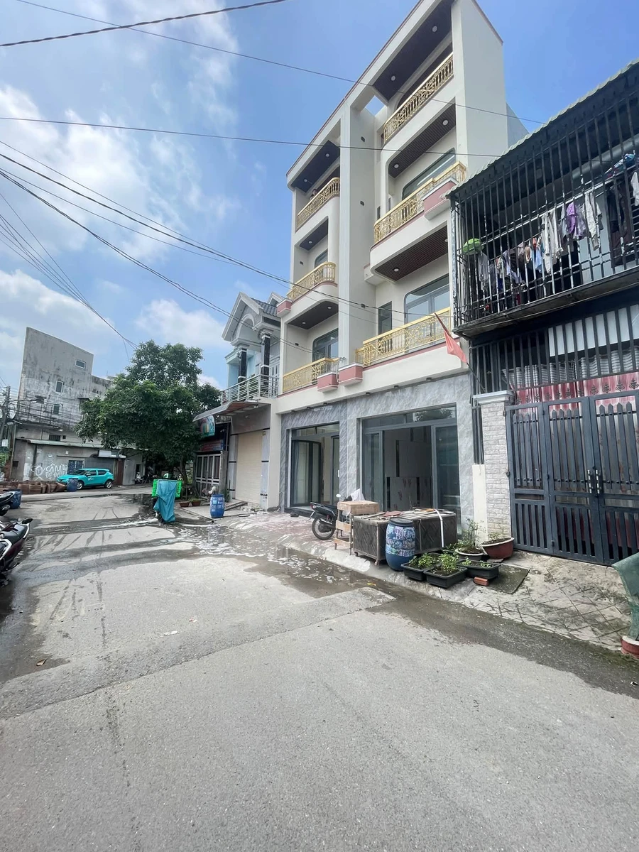 Bán nhà phố 4 phòng ngủ 60m² Dĩ An, Thủ Đức - Ảnh thu nhỏ 2
