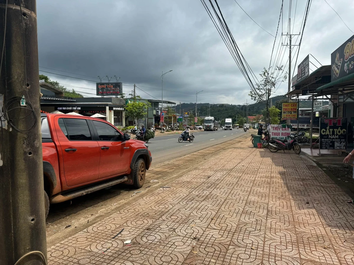 Bán đất Quảng Tín 360m² giá 3,3 tỷ - Ảnh thu nhỏ 2