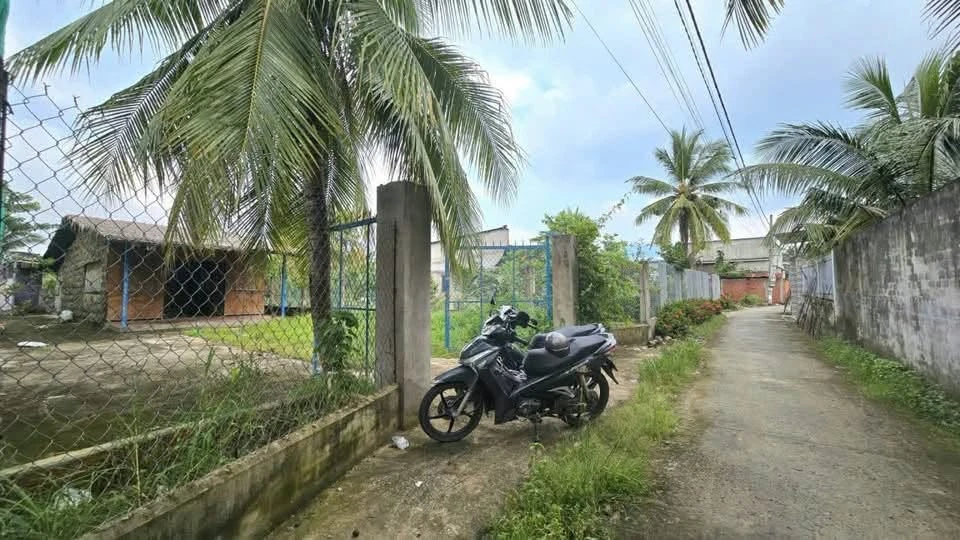 Bán đất 578m² tặng nhà mát, giá 1,6 tỷ tại Phường Sơn Đông, Bến Tre - Ảnh 1