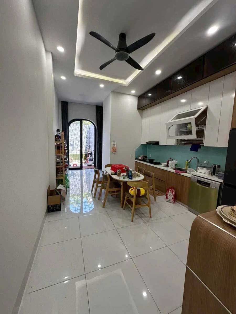 Bán nhà 1 trệt 2 lầu 84m² Phường 6 Tân An 4 tỷ 2 - Ảnh thu nhỏ 3