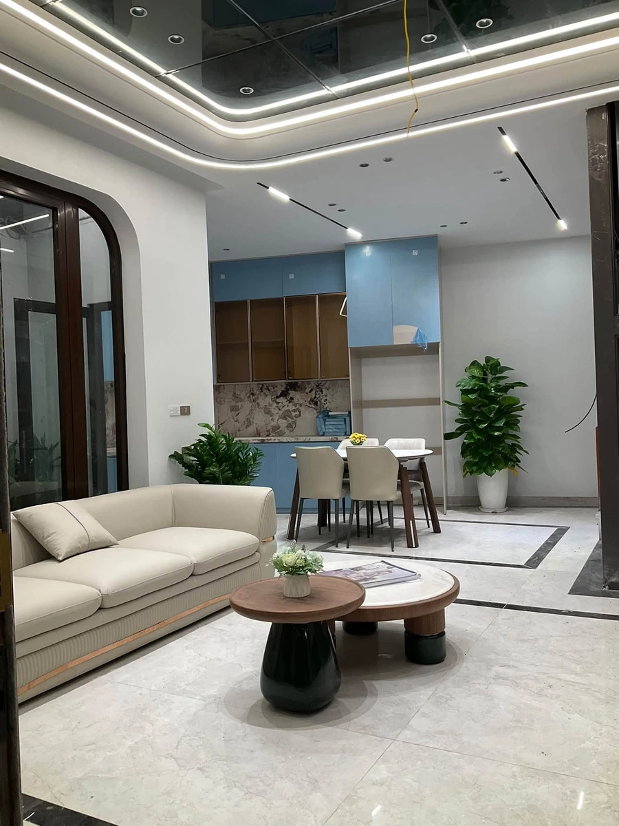 Bán nhà phố 4 tầng 69m² trung tâm TP Hồ Chí Minh giá 6 tỷ - Ảnh thu nhỏ 2
