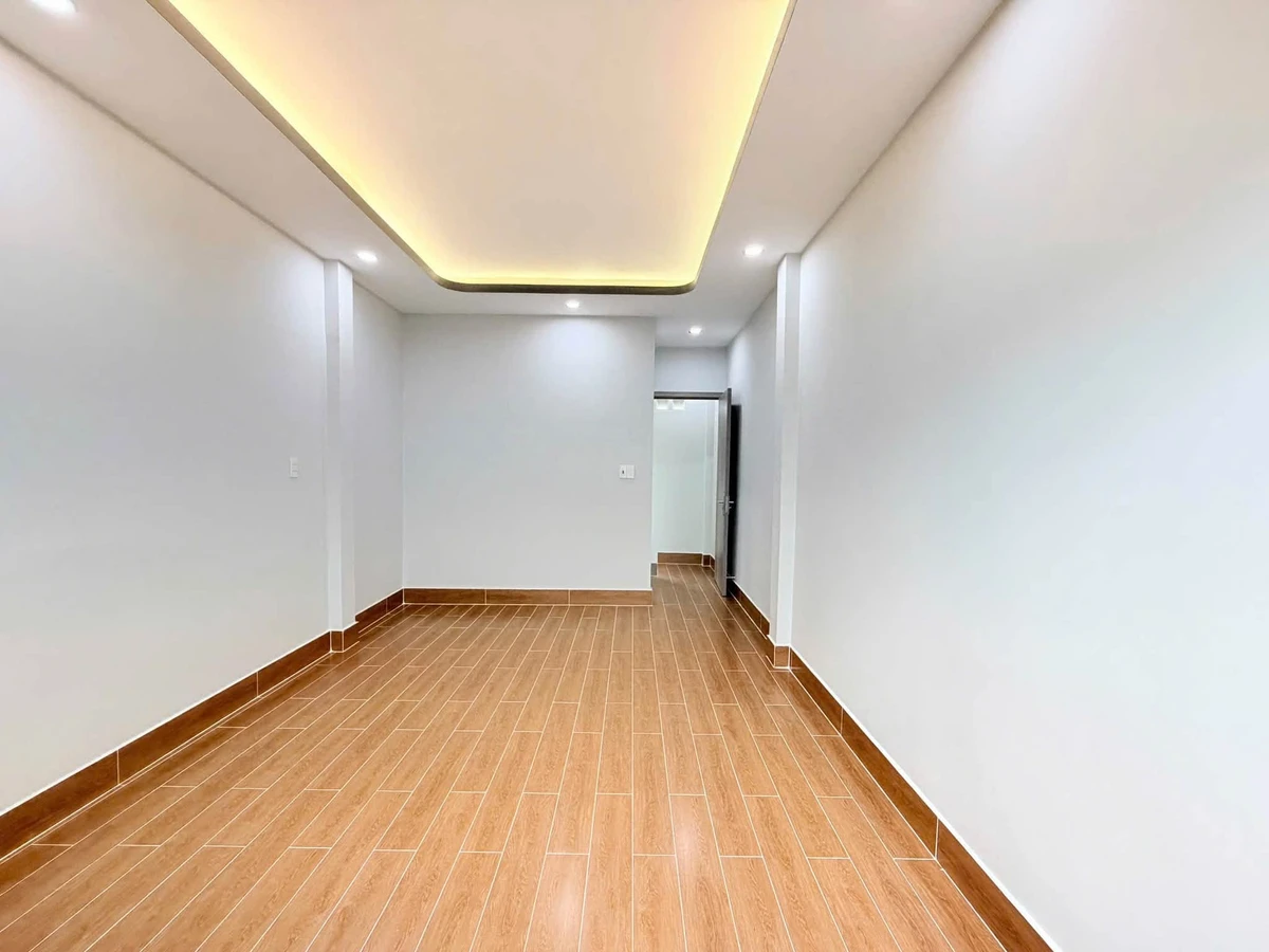 Bán nhà hẻm 152 Lạc Long Quân, P.3, Quận 11, 1 trệt 2 lầu, 24,2m², 4,58 tỷ - Ảnh thu nhỏ 3