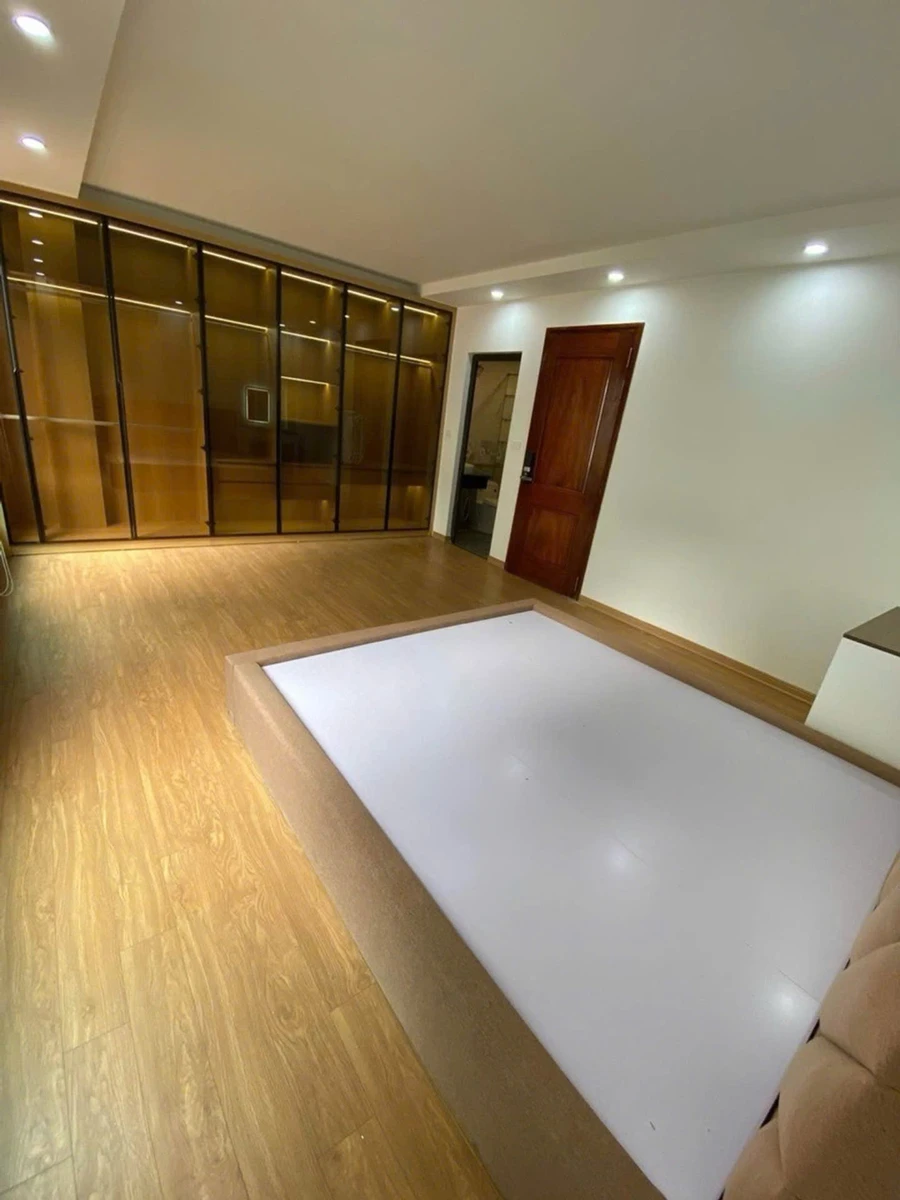 Bán nhà 4 tầng 40m2 kinh doanh Thanh Trì 8.2 tỷ - Ảnh thu nhỏ 3