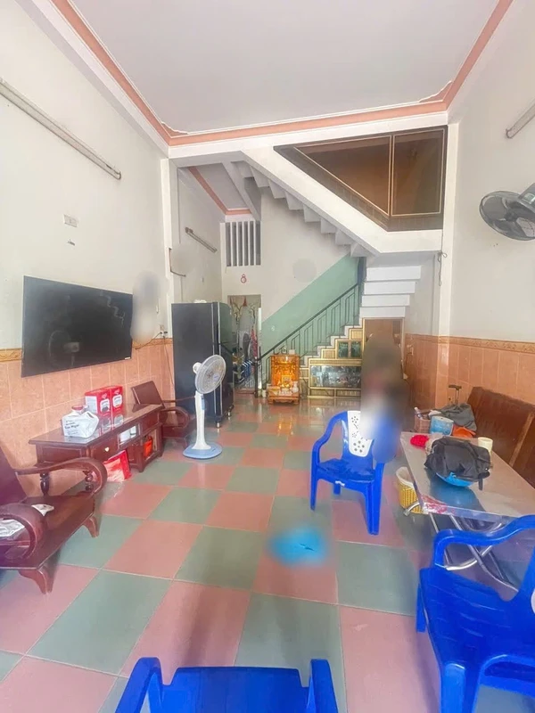 Bán nhà mặt tiền Tây Sơn, 64m2, 4 phòng ngủ, Quỳ Nhơn