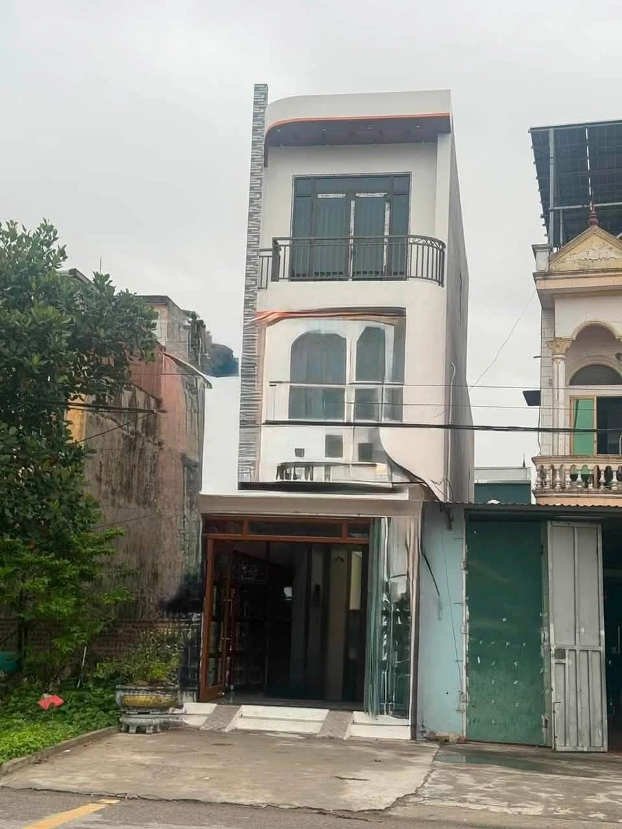Bán nhà 3 tầng 5PN 80m² Thanh Tùng 5 tỷ - Ảnh thu nhỏ 2