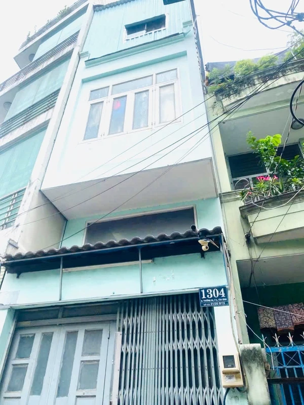 Bán nhà mặt tiền 41m² 4 tầng Trường Sa, Tân Bình