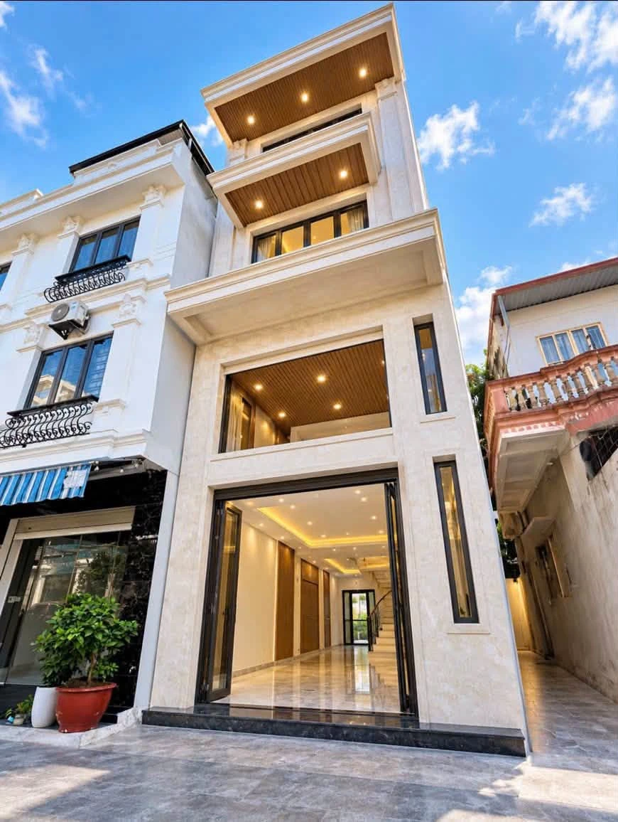 Bán shophouse mặt ngõ 70m2 4 tầng Hồ Sen Chợ Hàng 6 tỷ - Ảnh 1