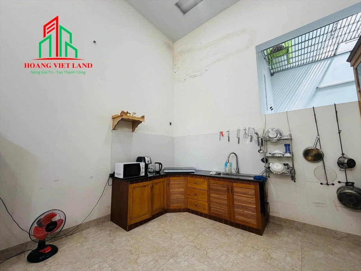 Bán nhà mê lửng 3PN mặt tiền 10m Trần Nhật Duật 10 tỷ - Ảnh thu nhỏ 3