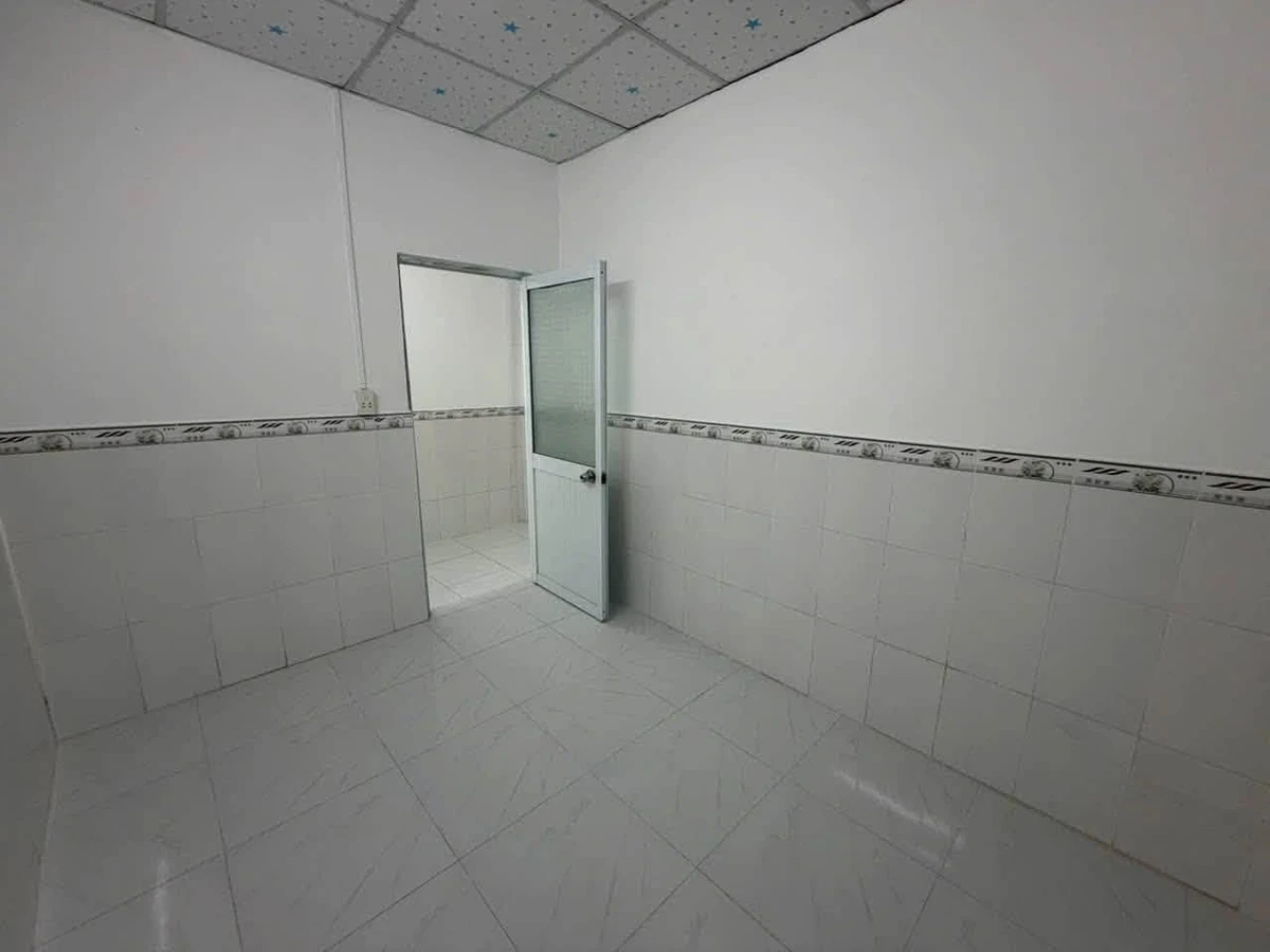Nhà cấp 4 sổ hồng riêng 80m² Cần Giuộc Long An 1 tỷ 1 - Ảnh thu nhỏ 5