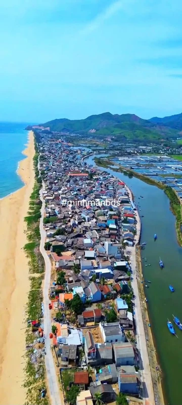 Bán nhà 2 phòng ngủ 150m² mặt tiền 9.4m Hoài Hải Bình Định