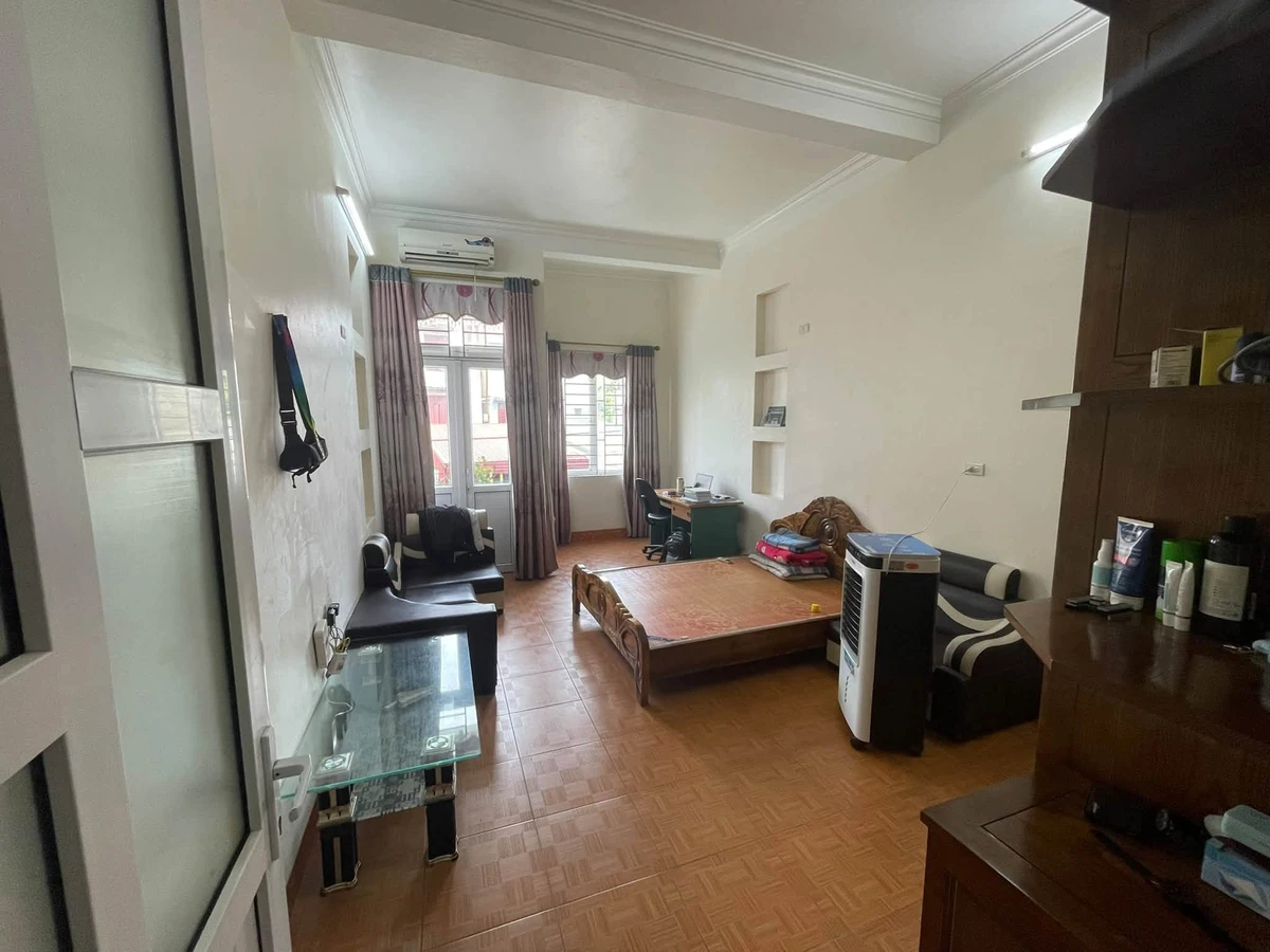 Bán nhà 3 tầng 80m² mặt tiền 4m phường Lê Thanh Nghị, Hải Dương - Ảnh thu nhỏ 2