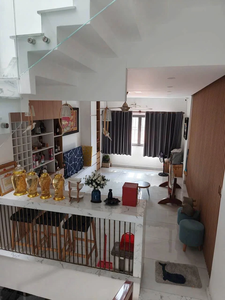 Bán nhà 1 trệt 2 lầu 80m² An Thạnh Bến Lức 3,8 tỷ - Ảnh thu nhỏ 3