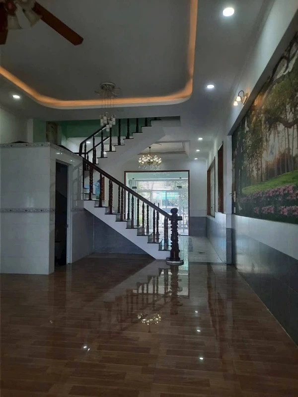 Cho thuê nhà 1 trệt 2 lầu 80m² Dĩ An 9 triệu/tháng