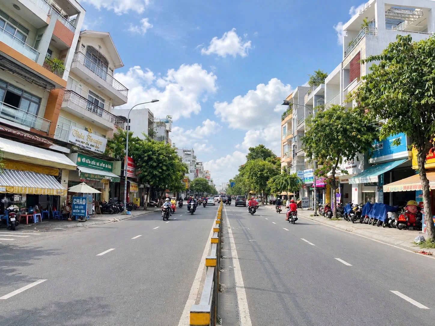 Bán nhà mặt tiền 4 tầng Lũy Bán Bích, Tân Phú, 4,2x18m, giá 14,5 tỷ - Ảnh 1