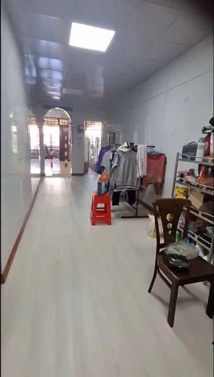 Bán nhà phố Tân Phú 210m², 2PN gần Trần Hưng Đạo - Ảnh thu nhỏ 5